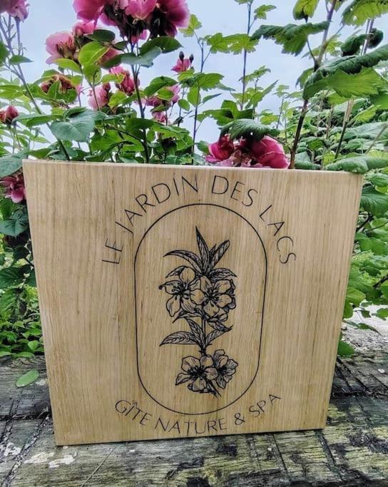 Le Jardin Des Lacs Gite Nature Et Spa Ardres Extérieur photo